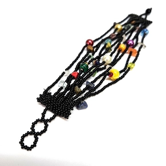 VINTAGE Black Seed Bead & Glass Multi-Strand Bracelet - Picture 3 of 5